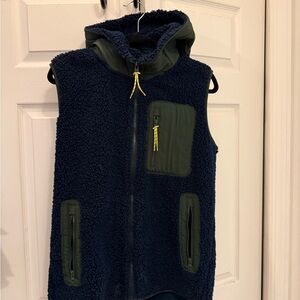 Uniqlo x JW Andersen - Navy and Green Hooded Fleece Vest